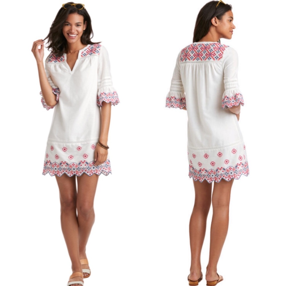 Vineyard Vines embroidered eyelet shift dress